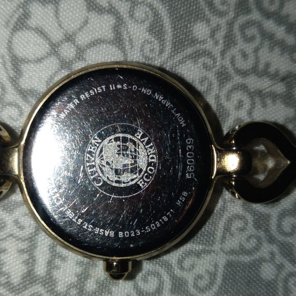 Ladies Citizen Eco-Drive w/ Swarovski Crystals and black dial - Picture 9 of 9